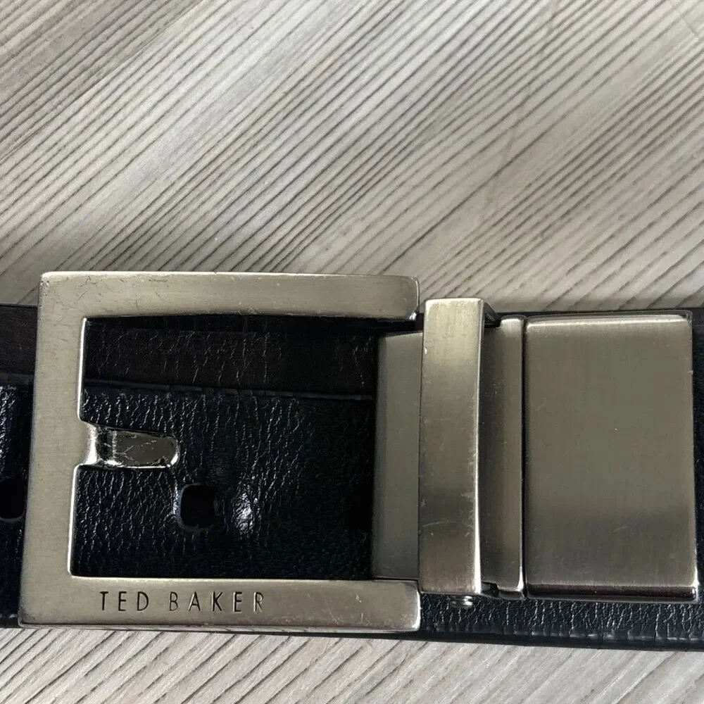 Tes Baker Black Silver genuine Italian Leather Luxury Preppy Belt Size 38